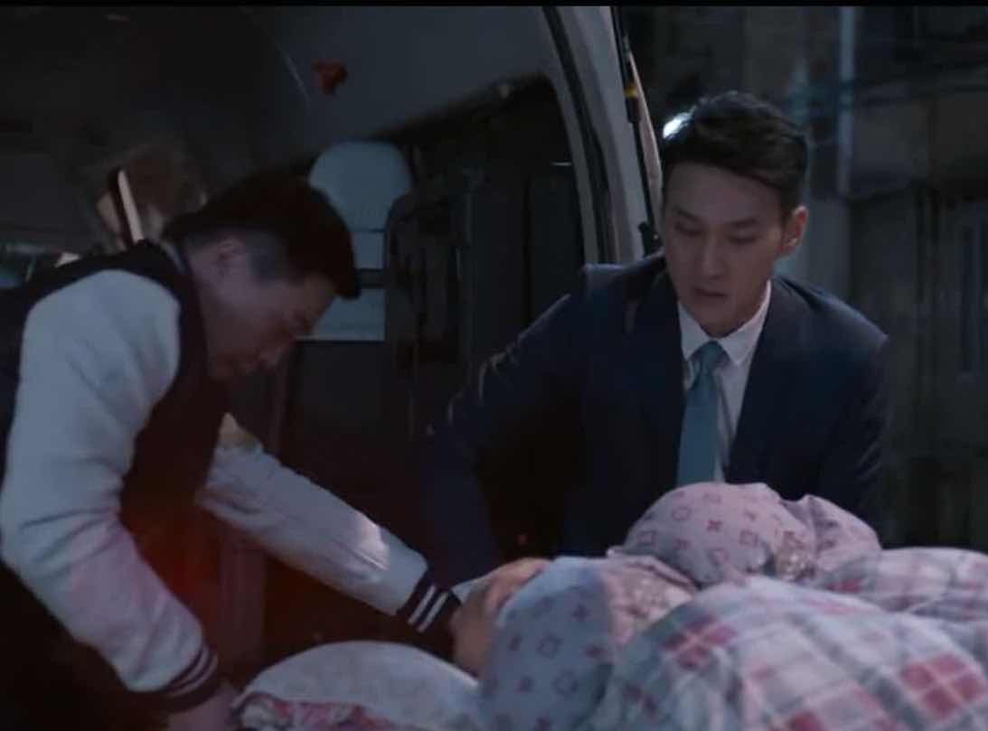 看完《欢乐颂》原著，提醒女人慎嫁王柏川：他，根本不爱樊胜美