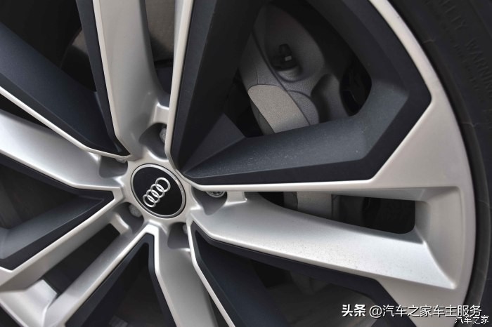 我觉得奥迪Q7才是终极SUV，你同意吗？