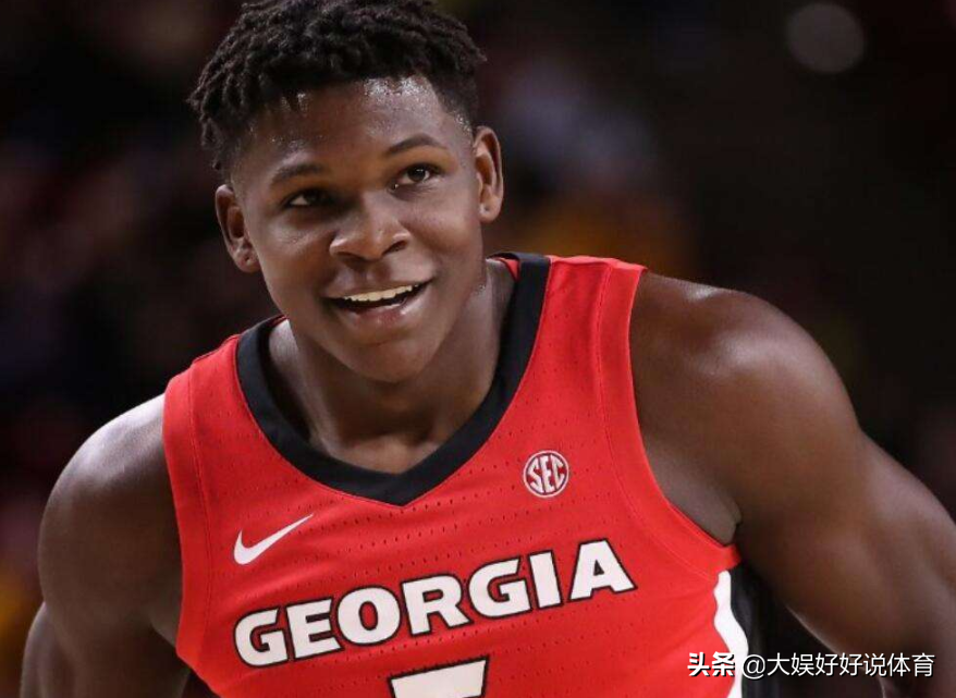 爱德华兹为什么是nba(爱德华兹为何能够成为NBA的状元郎，这是他对两个女人的承诺)