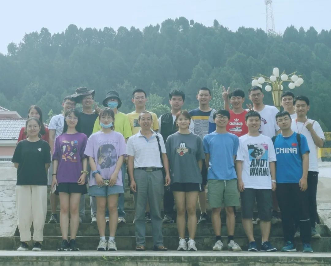 狂揽25万奖学金、年级第一、登上国家级媒体，陕西10个