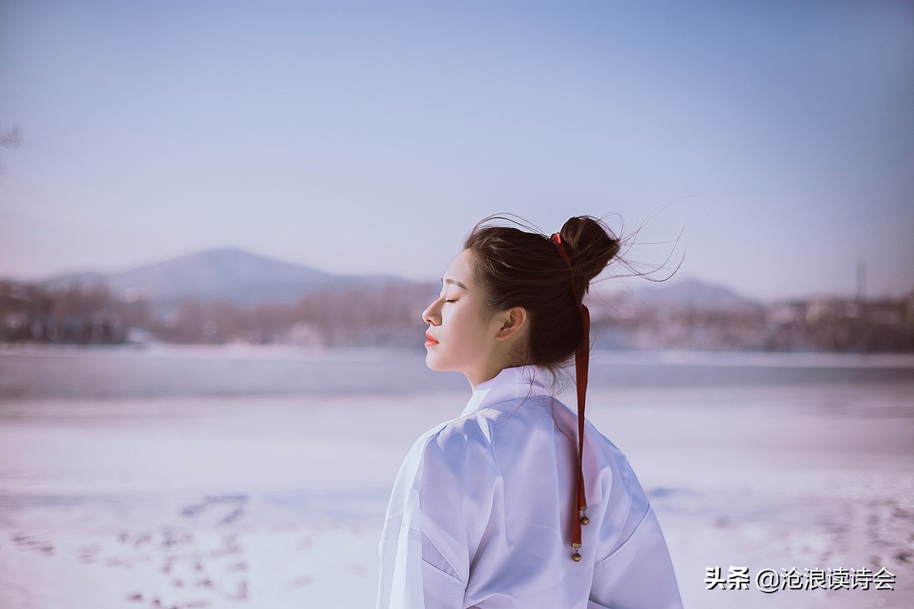江西美女以诗写心，字字精致唯美，纯粹真情让人动容，细读被感动