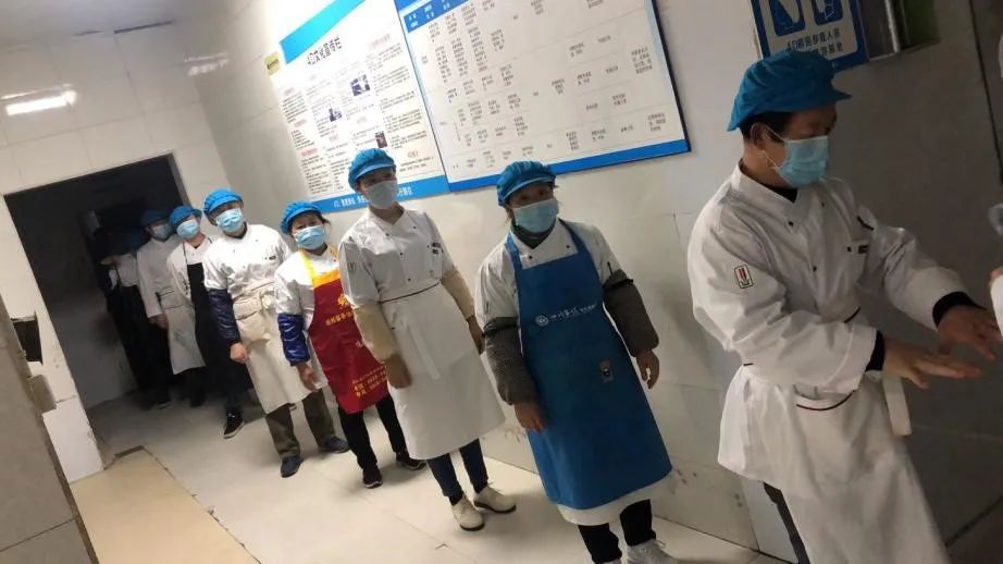 成川外，3000师生谢谢你