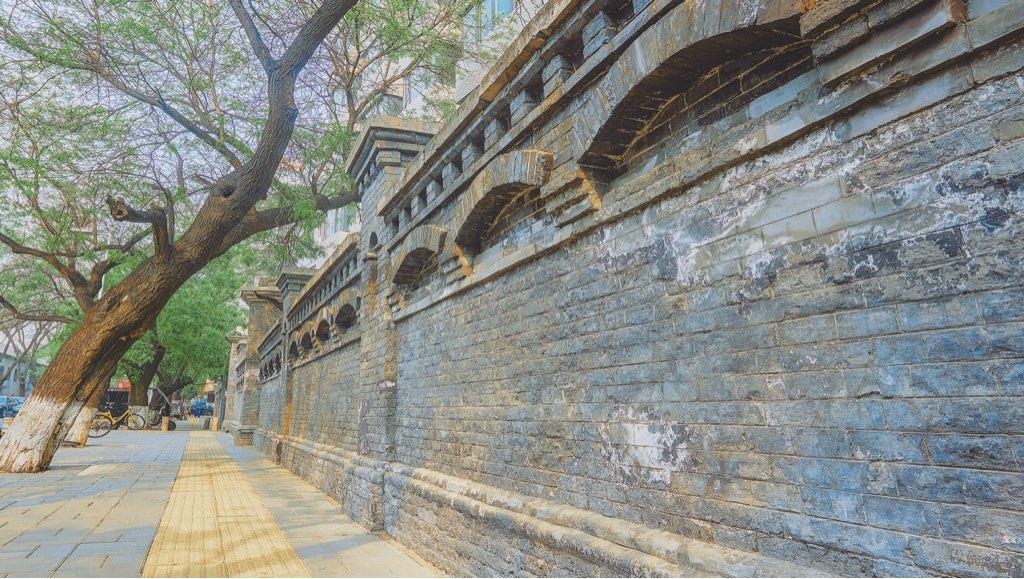 别只知道南锣鼓巷，这些“京味儿”十足的胡同更值得逛~
