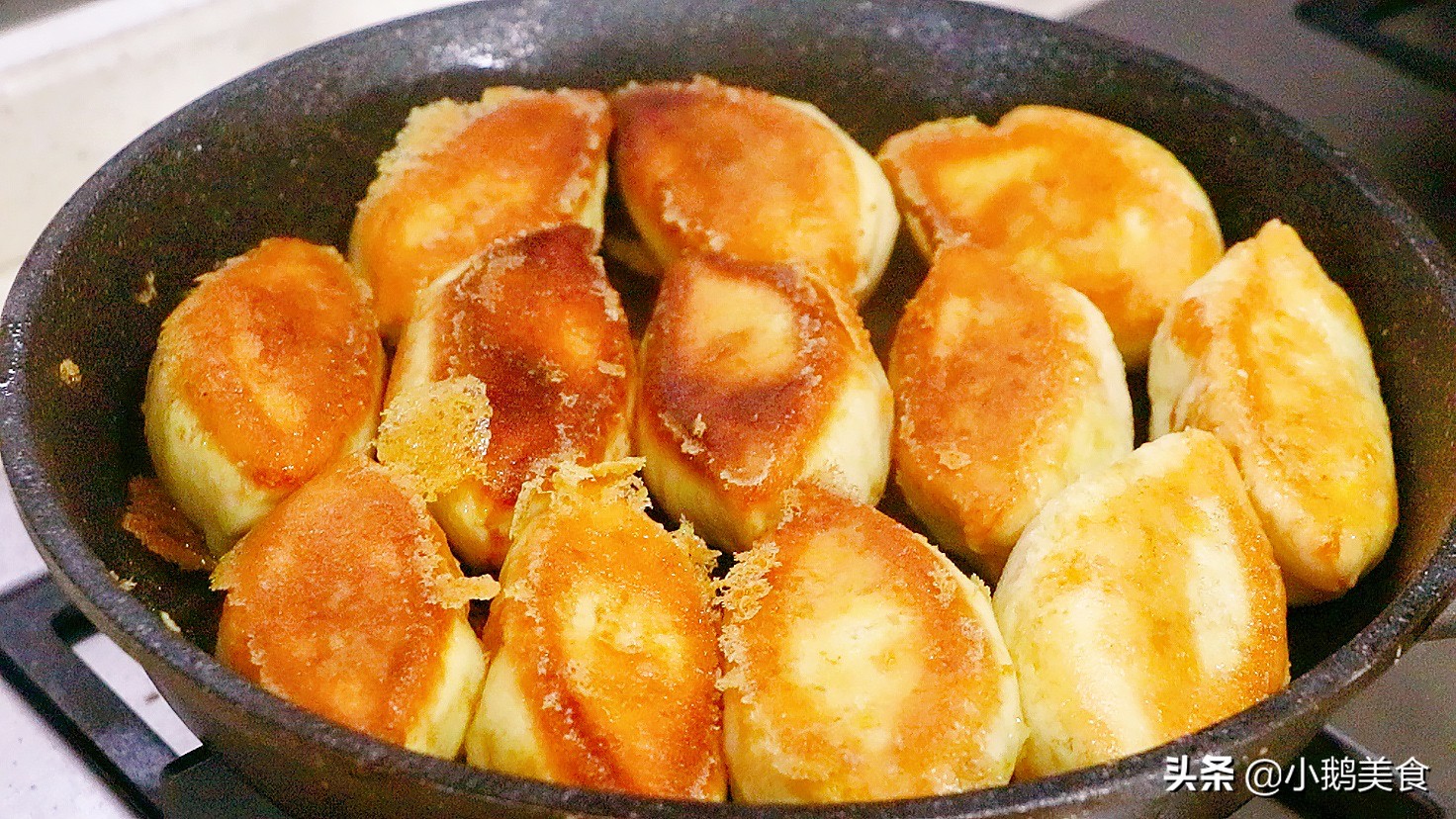 水煎包家常做法,掌握和面,煎制技巧,在家就能做,想失败都难