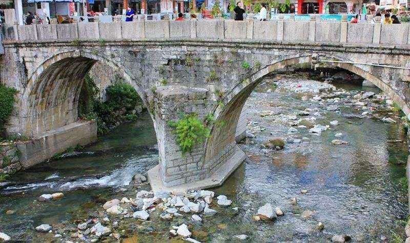 小城 • 五峰（3）