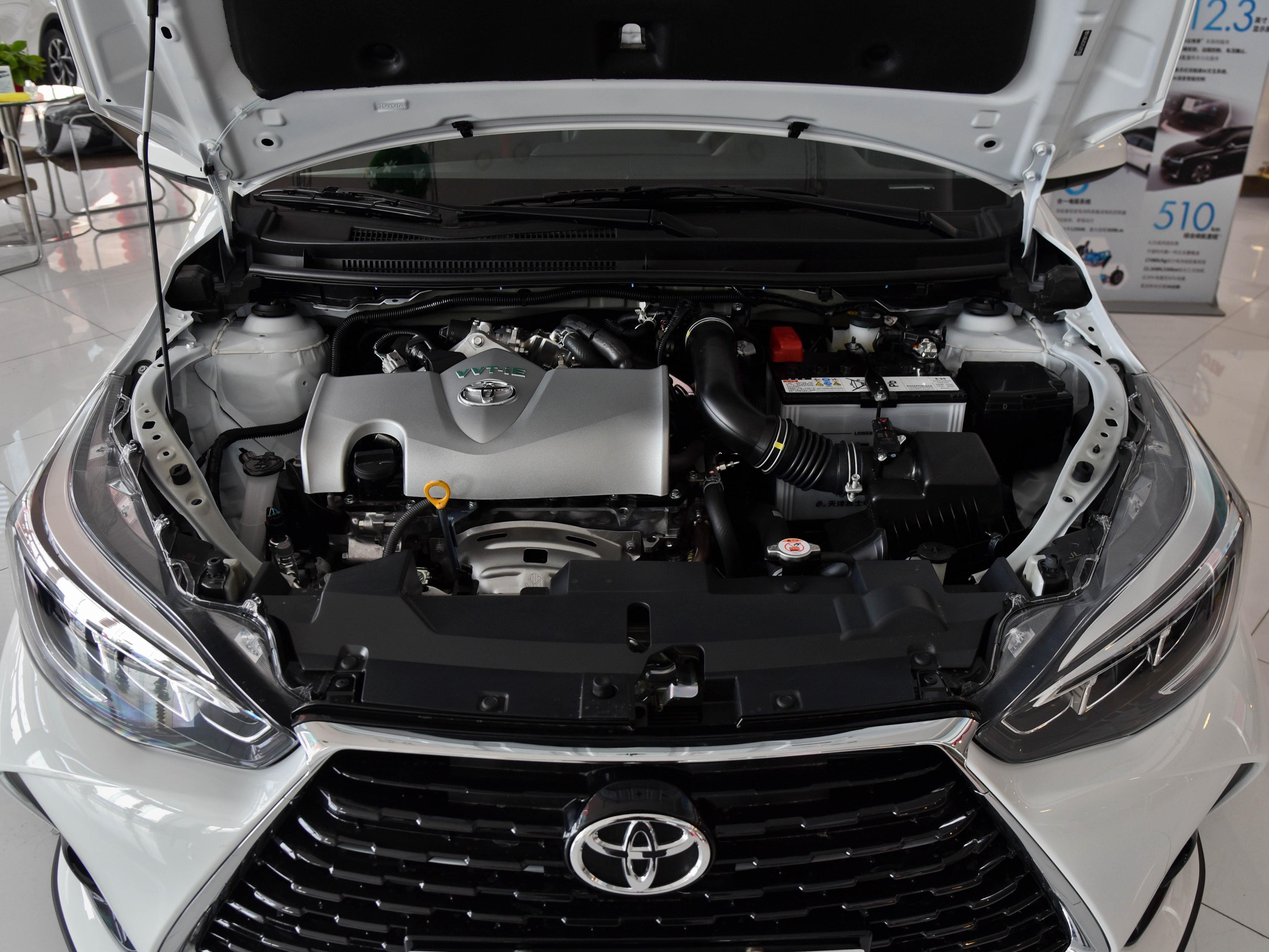 丰田低价代步车，低油耗自动挡，便宜耐用，实拍YARiS L 致炫