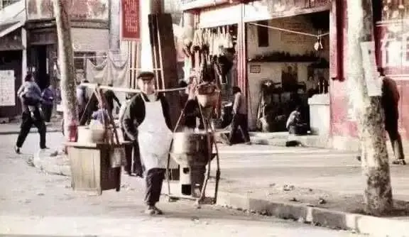 老虎脚爪、油墩子......这些上海人才懂的暗号，你能猜对几个？