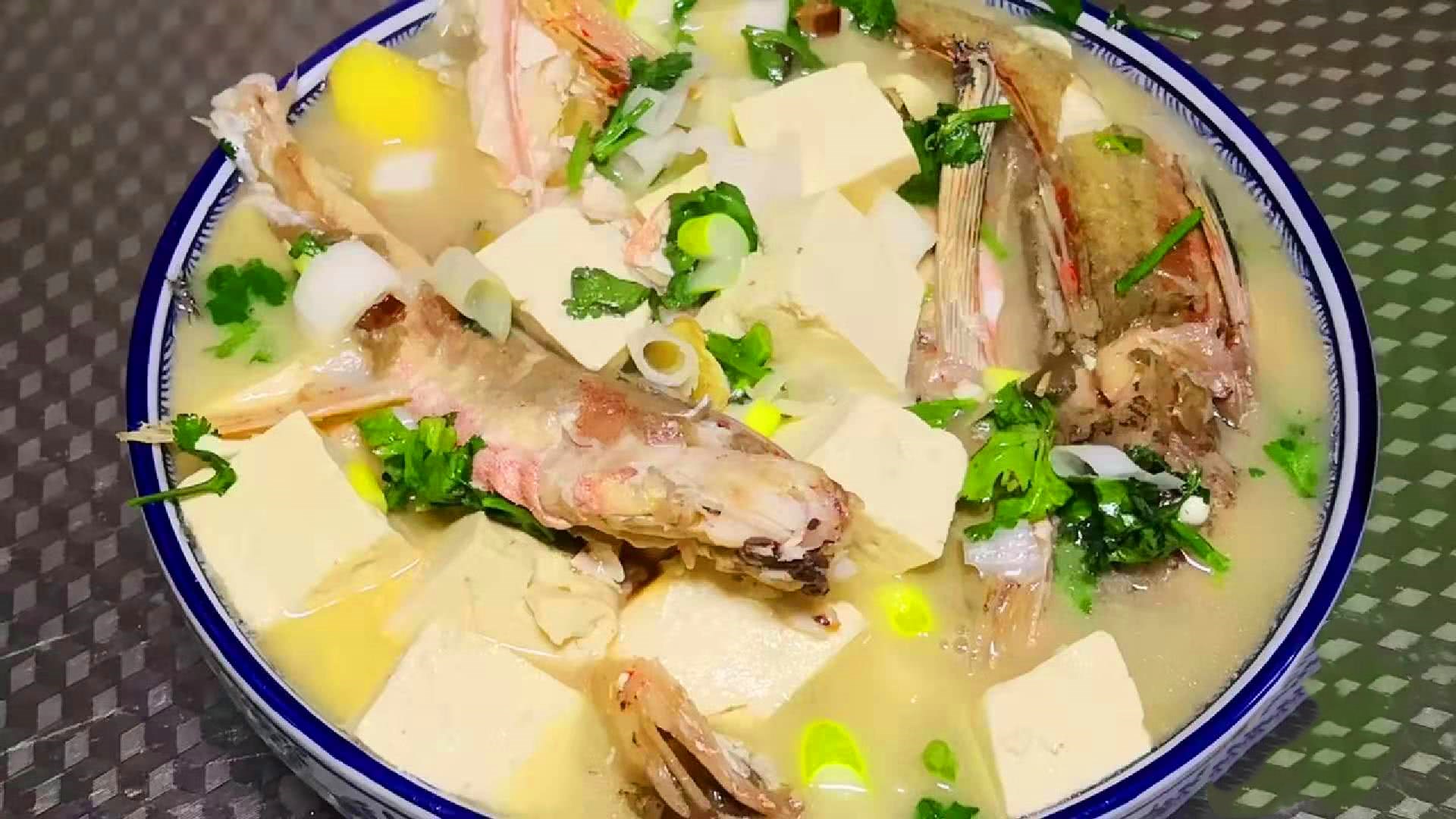 鱼和南瓜可以一起吃吗(南瓜和鱼一起吃相克吗)-图2