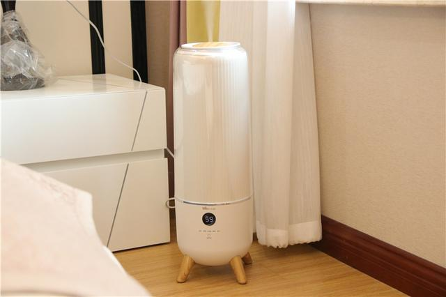 小熊加湿器使用说明（小熊加湿器体验测评）