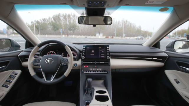 特别策划 | 一汽丰田亚洲龙如何重塑中高级车市场格局？