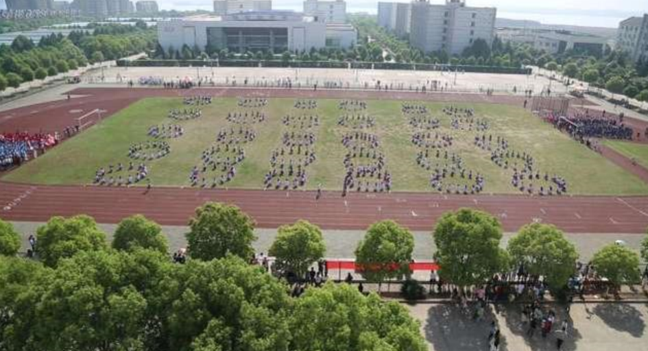 辽宁这4所“野鸡大学”臭名昭著，已被人民日报曝出，考生要注意