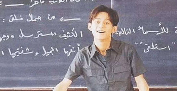 盘点娱乐圈当过老师的八位明星，有人当过小学老师，有人教过体育