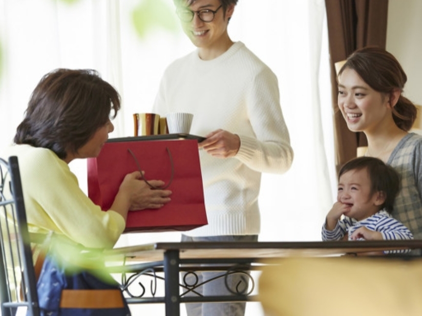婆婆这一生，受尽了委屈