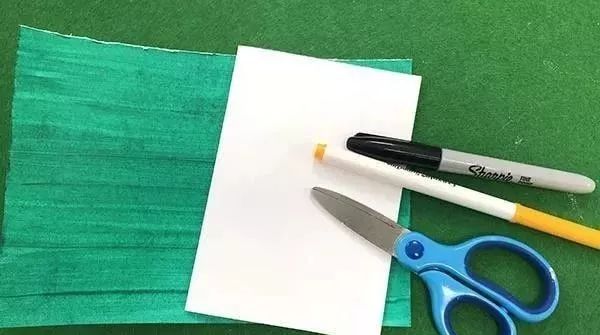 15款创意手工圣诞树，比买的好看多了，材料简单在家就能做！收藏