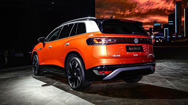 一汽-大众ID.6 CROZZ正式上市 20万出头可以买到这个大块头算是值了