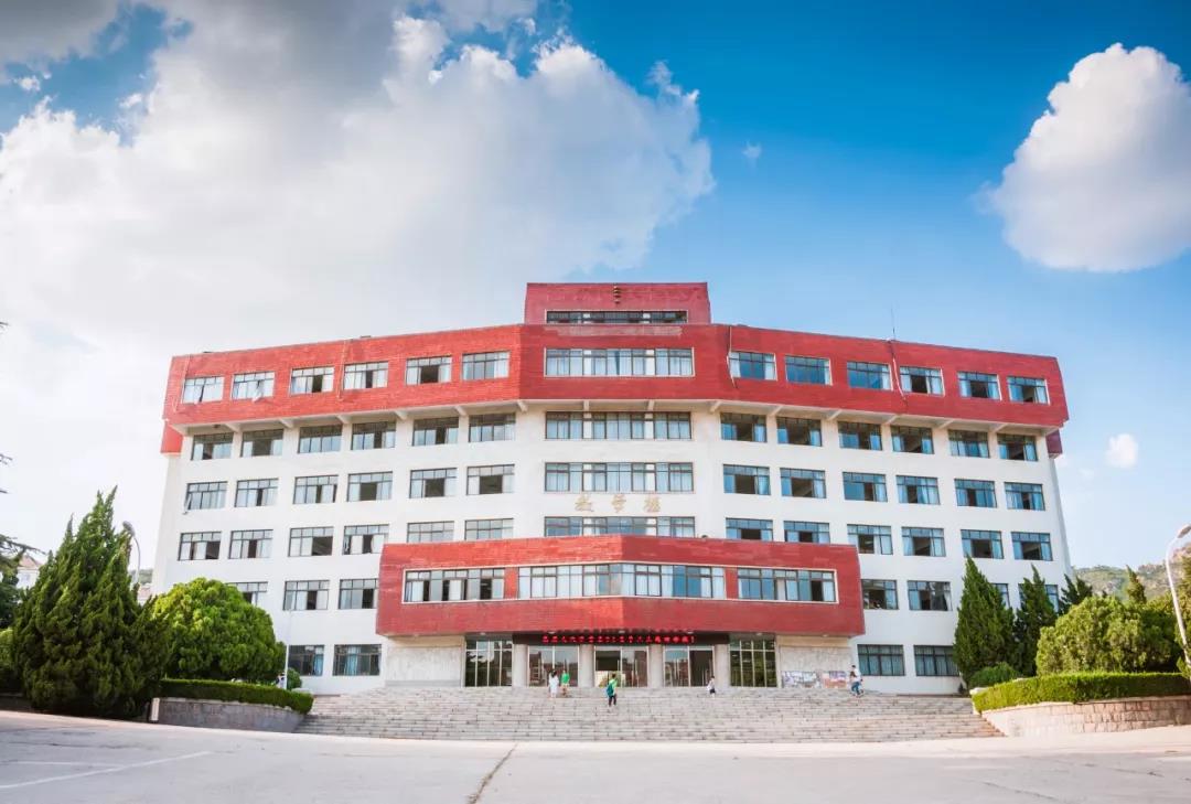 坐拥三大校区，占地2655亩，培养超30万精英，十个理由让你爱上山东这所高校！