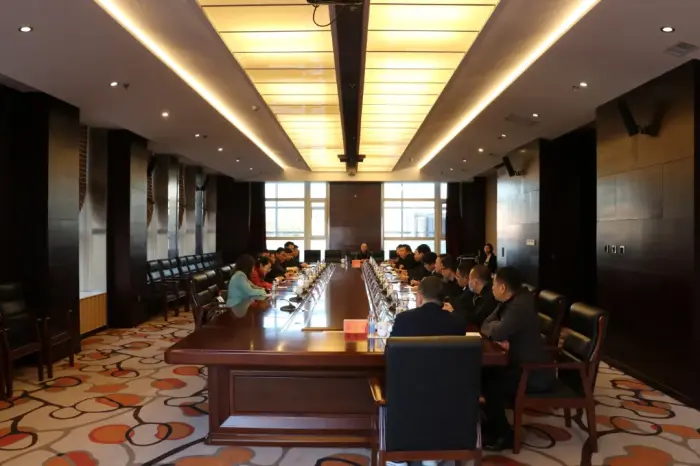 辉南县人民法院参加府院联动及行政争议协调化解工作会议