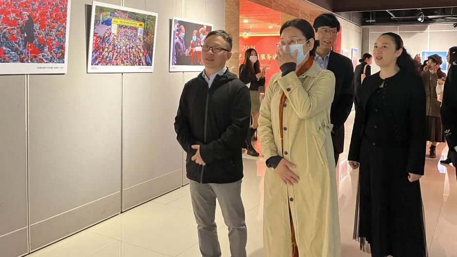 2021浙江省民间艺术志愿服务成果展开幕