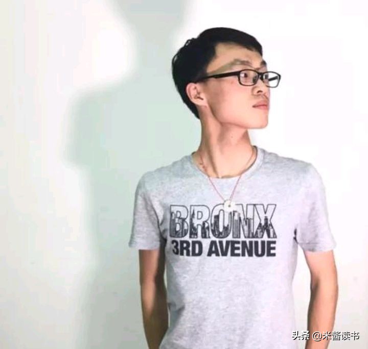 浙江状元物化生3科满分，总分723上清华，好习惯成就好成绩