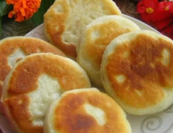 发面饼制作技巧：如何做出松软不硬的美味饼子
