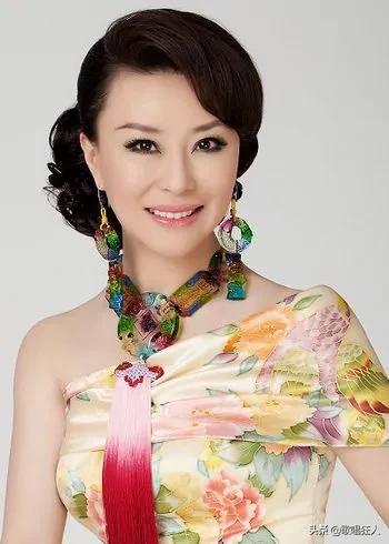 民族声乐教学的现状及创新——金铁霖、徐天祥