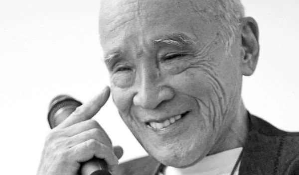 谷川俊太郎的想象宇宙：用平静写出人类共同的生命困惑