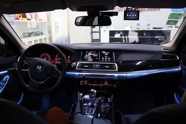你知道这些汽车界里曾被当做笑柄的真技术吗？