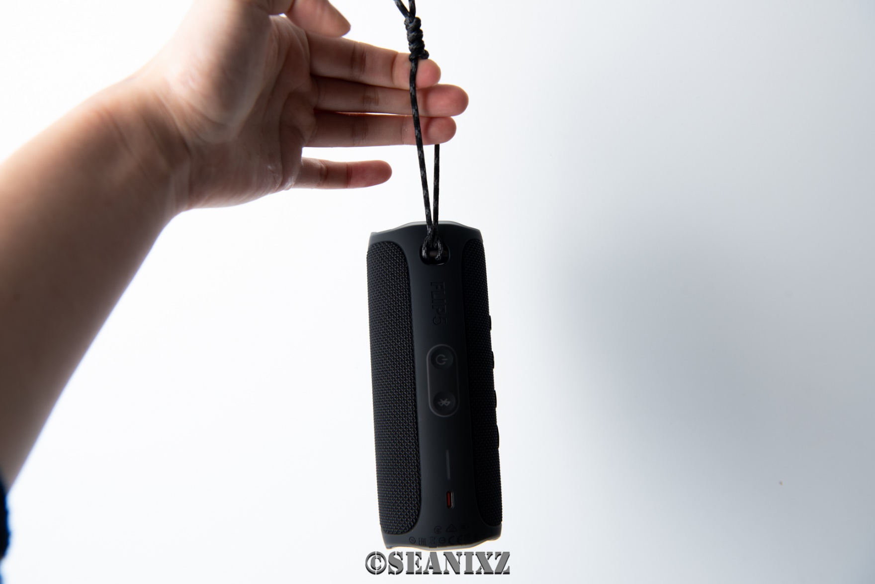 JBL FLIP5 音乐万花筒五代 蓝牙音箱 使用评测