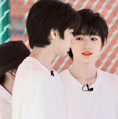 刘耀文现身重点高中上课，被网友举报走后门，官方：未录取