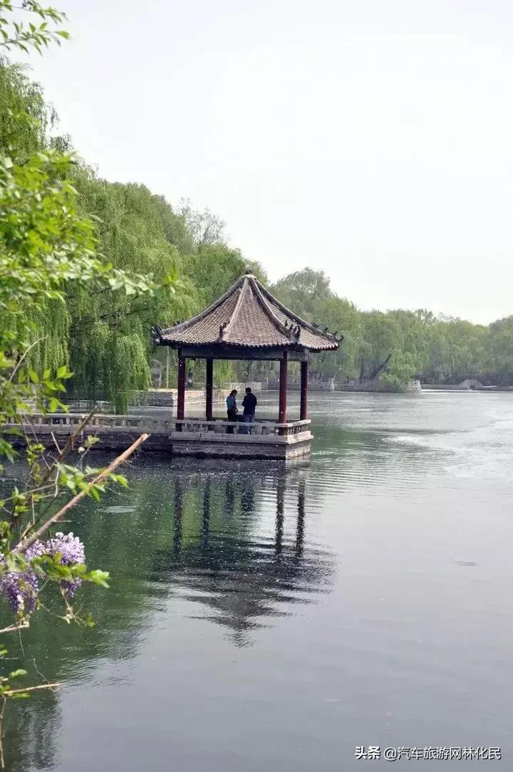 登山揽胜赏红叶，爱在金秋石门坊.北国小江南 l临朐老龙湾