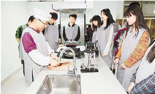 盘点中国高校十大“奇葩专业”，北大上榜，最后一个你绝对不敢学