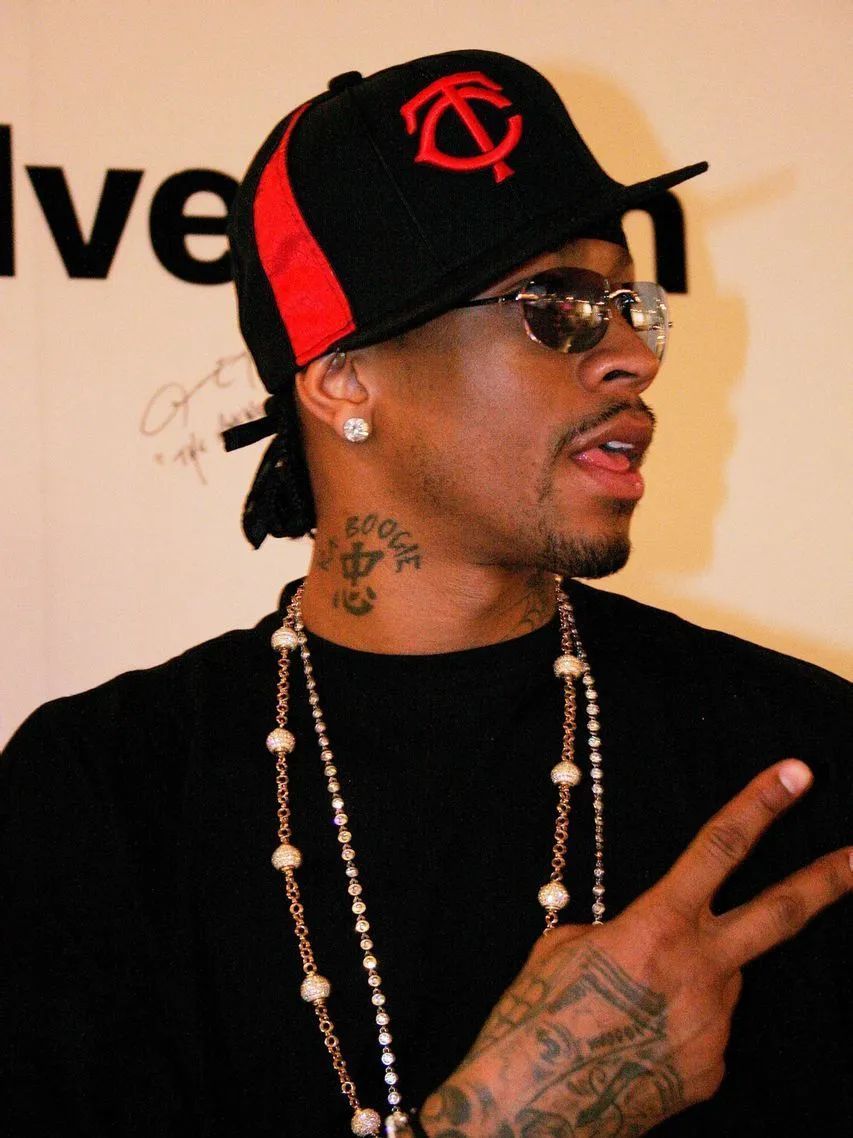 nba哪些白人球员有纹身(篮球人物志 -- 阿伦-艾弗森:用纹身书写篮球