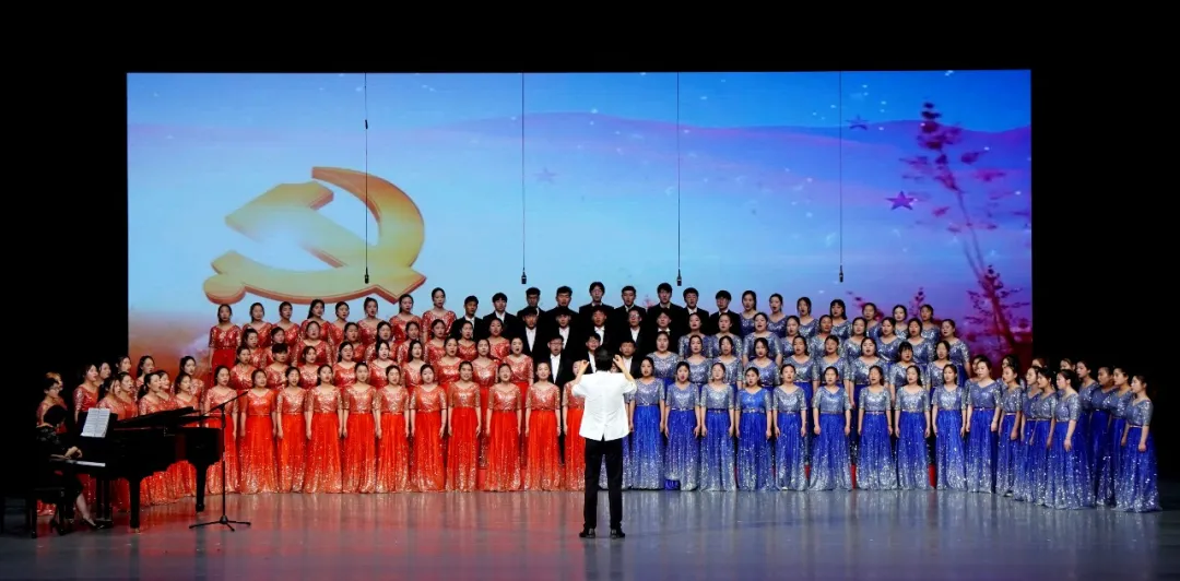 洛阳新艺学院参加都市圈产教融合联盟成立暨职业教育发展论坛