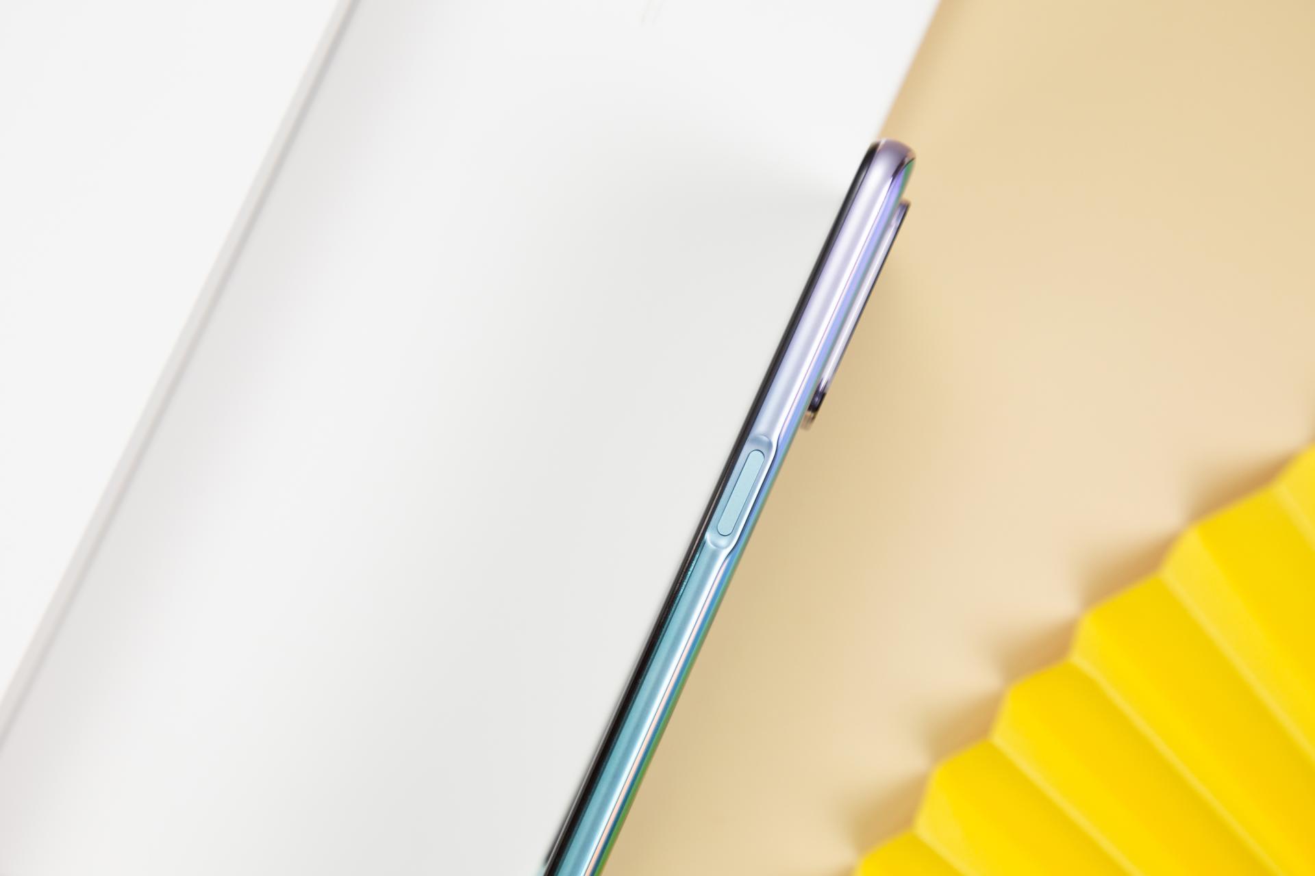 oppoa93电池容量多大（OPPO A93手机评测）