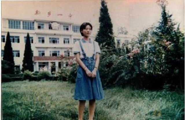 14岁750分考入清华，现居美国，记者问其何时回国？她委婉拒绝