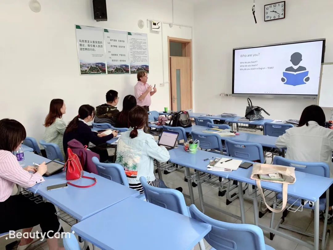 山东青年政治学院国际商务（中英合作）专业欢迎您