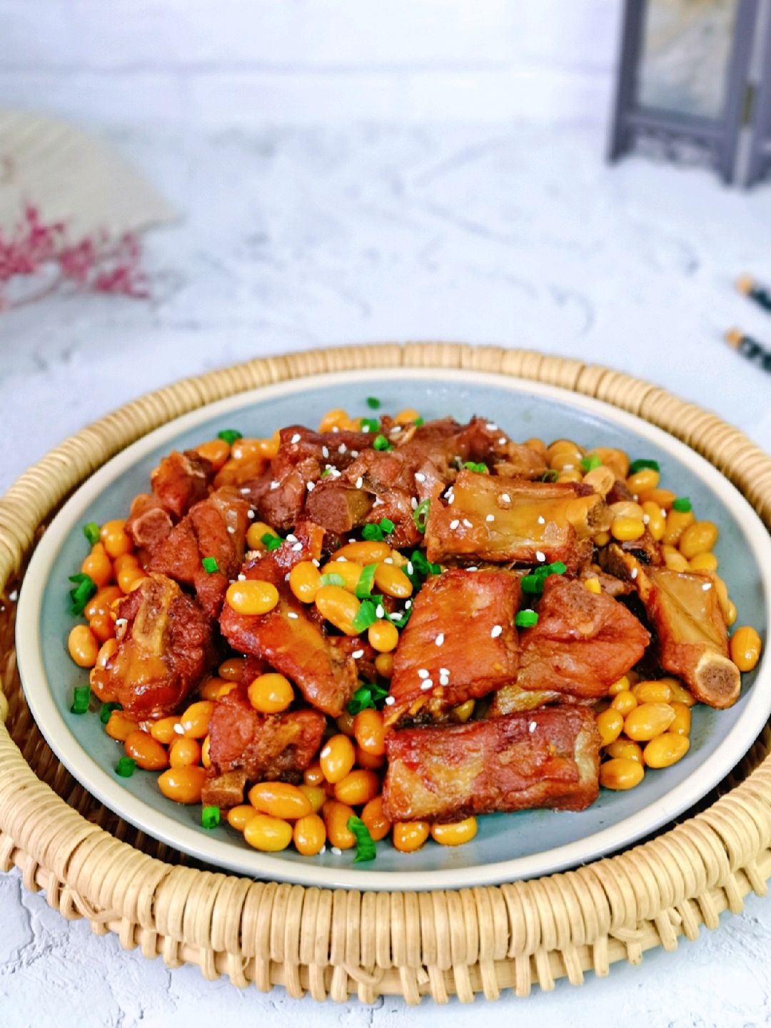 黄豆烧排骨的做法