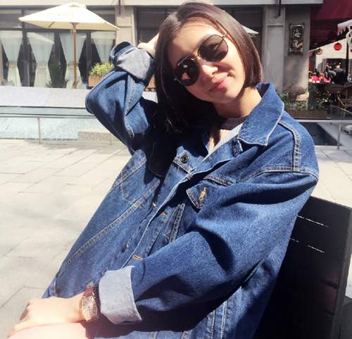 张梦瑾(范志毅的三婚妻子,长相甜美身材高挑,想当初丈母娘也是强烈