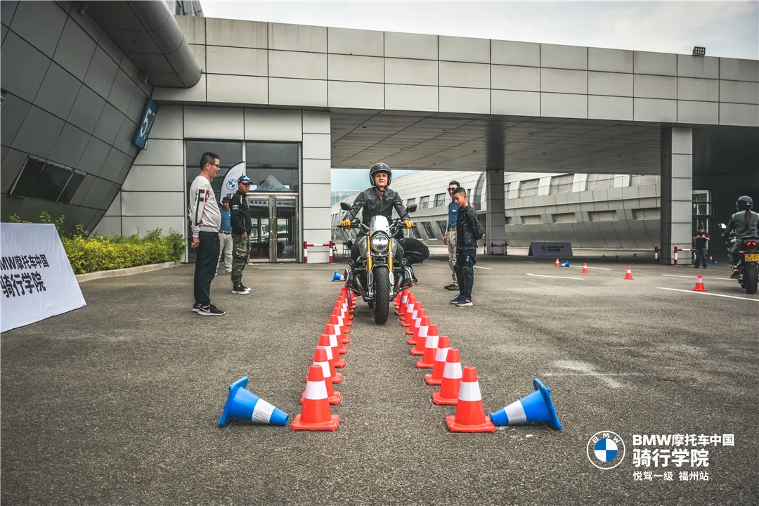 宝马摩托车骑行学院悦驾一级培训之福州站花絮