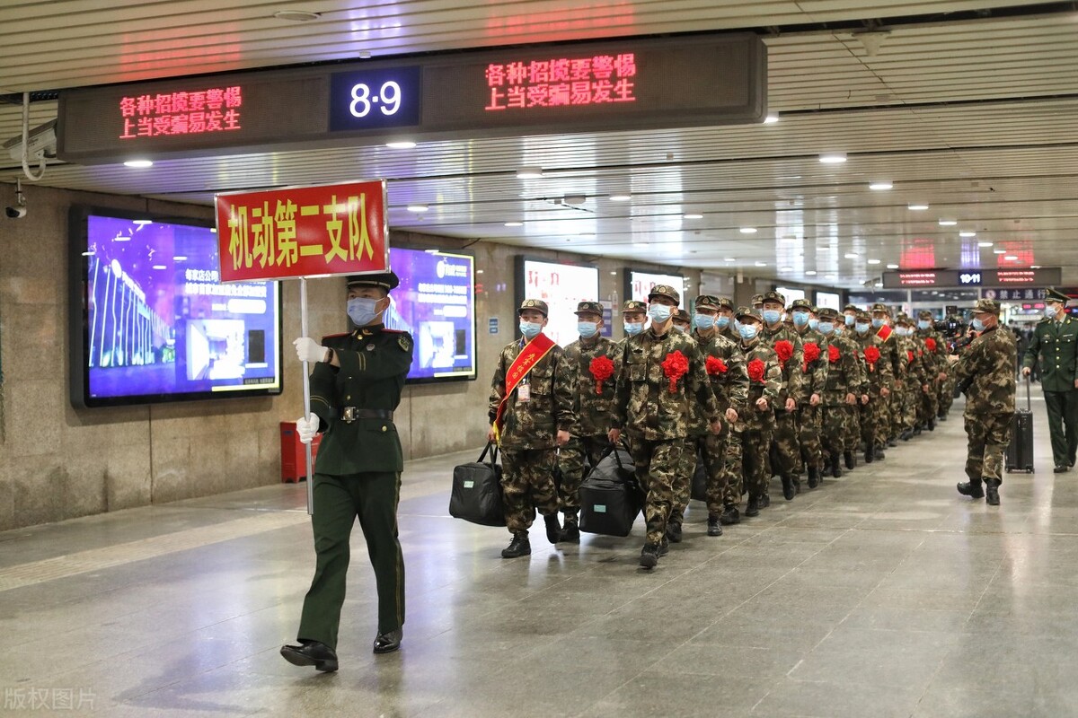 高考成绩不够，专科批的定向直招士官千万要了解，袁老师有话说