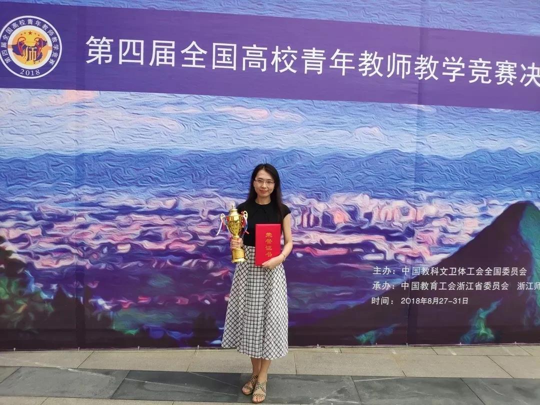 北京“花园式”大学：占地1000亩，3条地铁线直达，宿舍空调、无线网全覆盖！