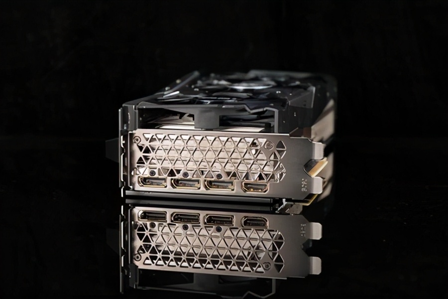2021年度巨献：NVIDIA RTX 3080显卡横评 中