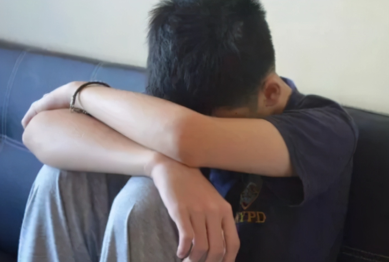 高考“0分”成学霸的代名词？女孩高考零分，坐等985录取通知书