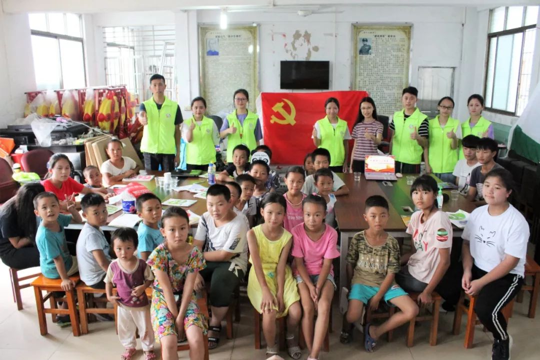 岭南职院：岭南之花别样红