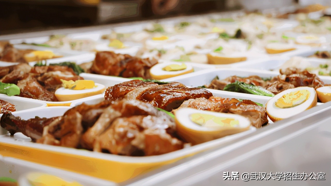 超50万人报考！来武汉大学，2025年，你将拥有“无价之物”！