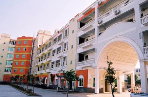 大批民办学校将改成公办？教育部给出明确回复，家长直言太好了