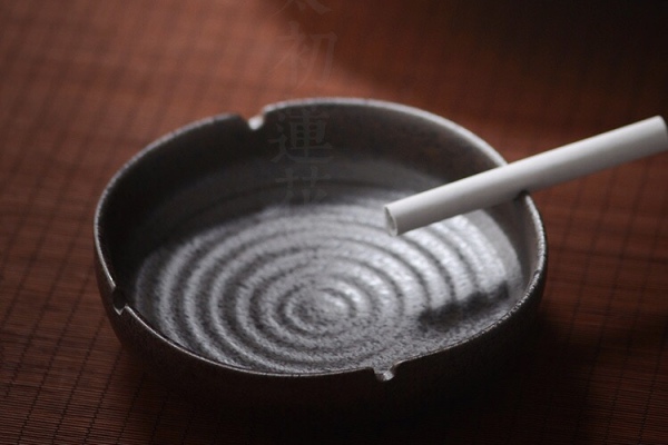 关于“腹黑”天蝎座女友，生日礼物送什么好？