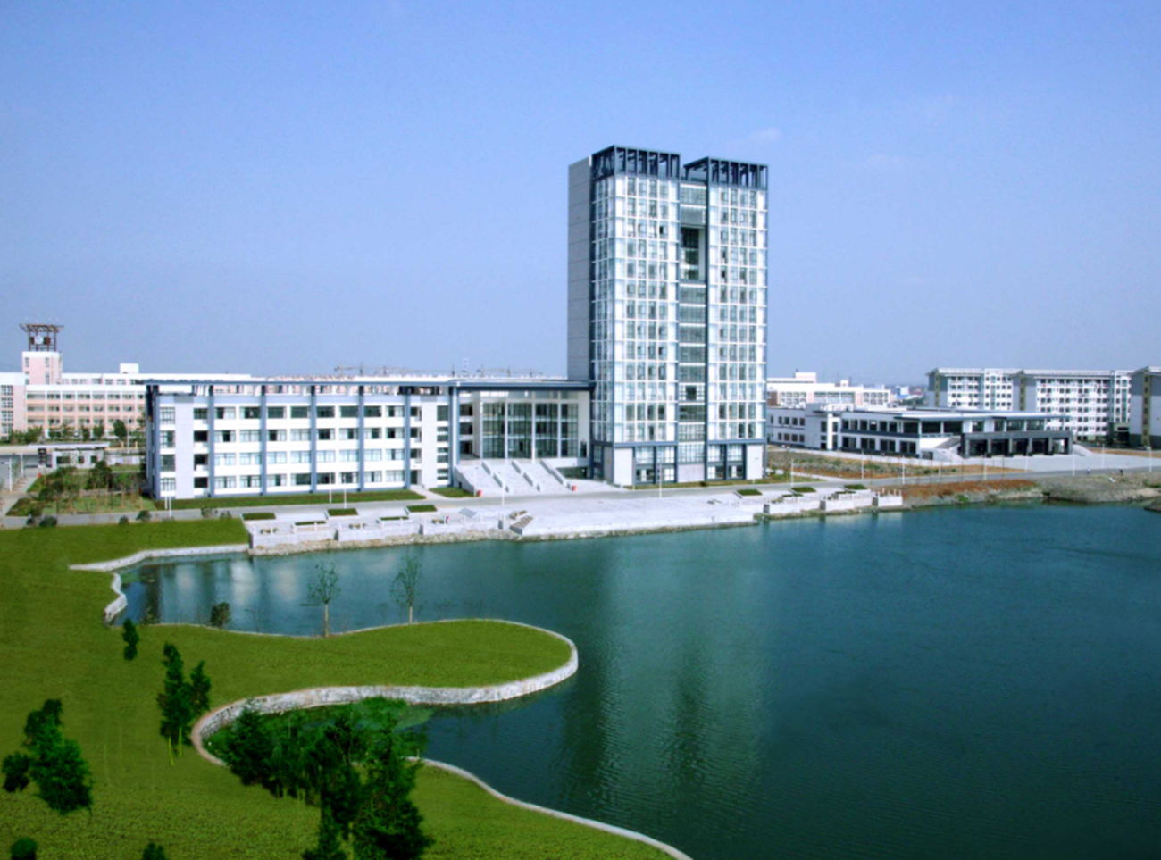 喜讯不断！浙江省这所三本大学，即将升格为二本，学费也降了