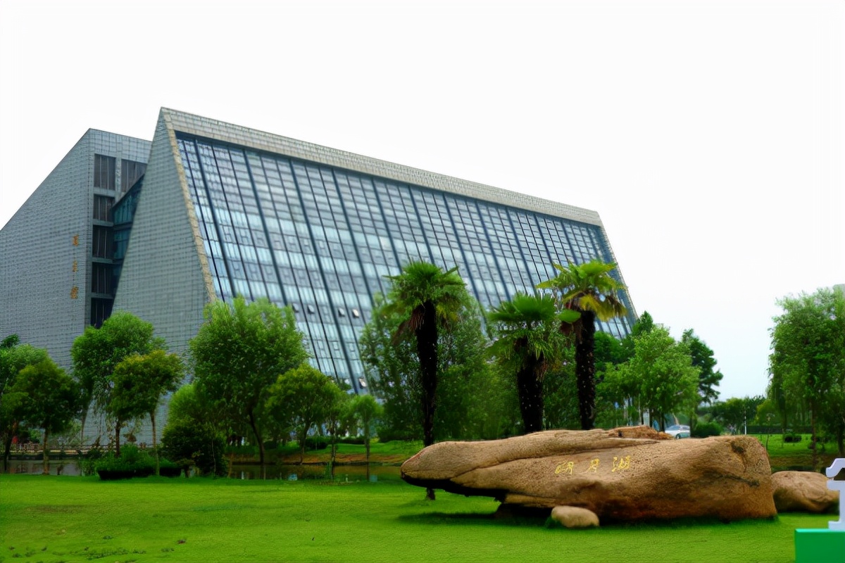 江苏传来“好消息”！“新大学”将落户扬州，就业率高达98%