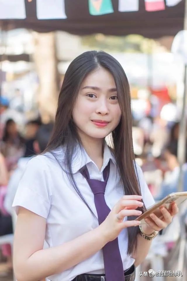 我要去老挝留学！老挝国立大学小姐姐们....太好看了